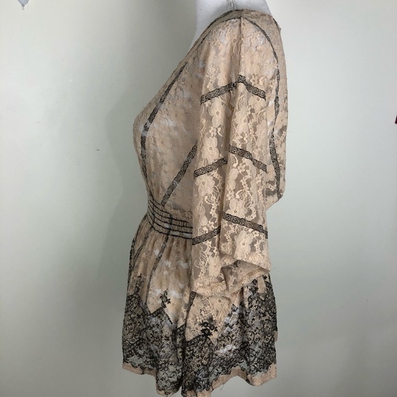 LAFIANCE WOMENS SHEER LACE BATWING TOP SZ MED - Picture 4 of 6